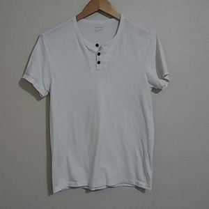 Club Monaco Mens Crew Neck Shirt